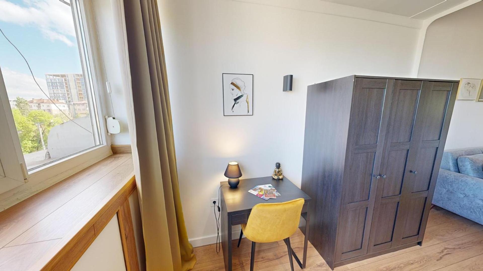 Modern City Stay Apartment 4 Min Walk From Alexander Nevski Sofia Zewnętrze zdjęcie